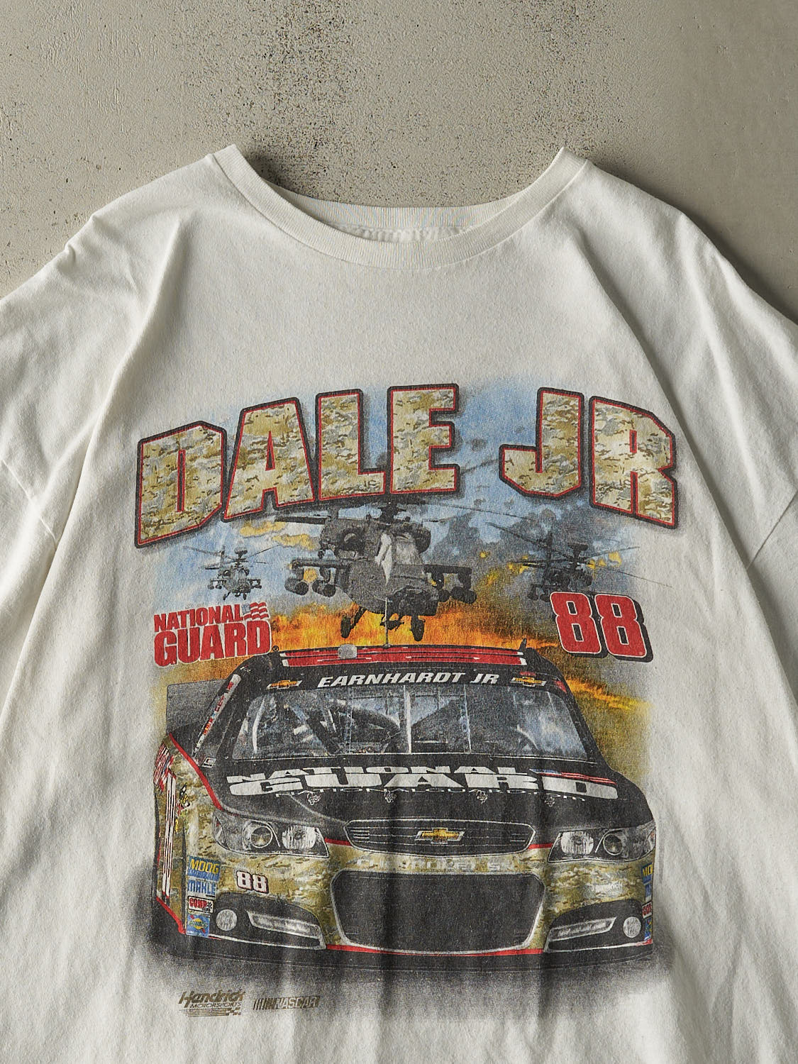 Vintage Y2K White Dale Eanrhardt Jr Nascar Racing Tee (XL/XXL)