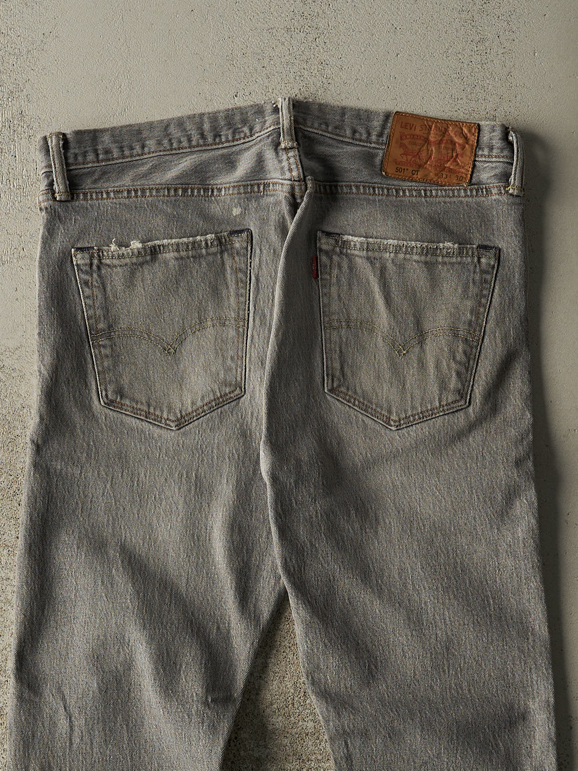 Vintage Y2K Grey Levi's 501 Denim Pants (34x29)