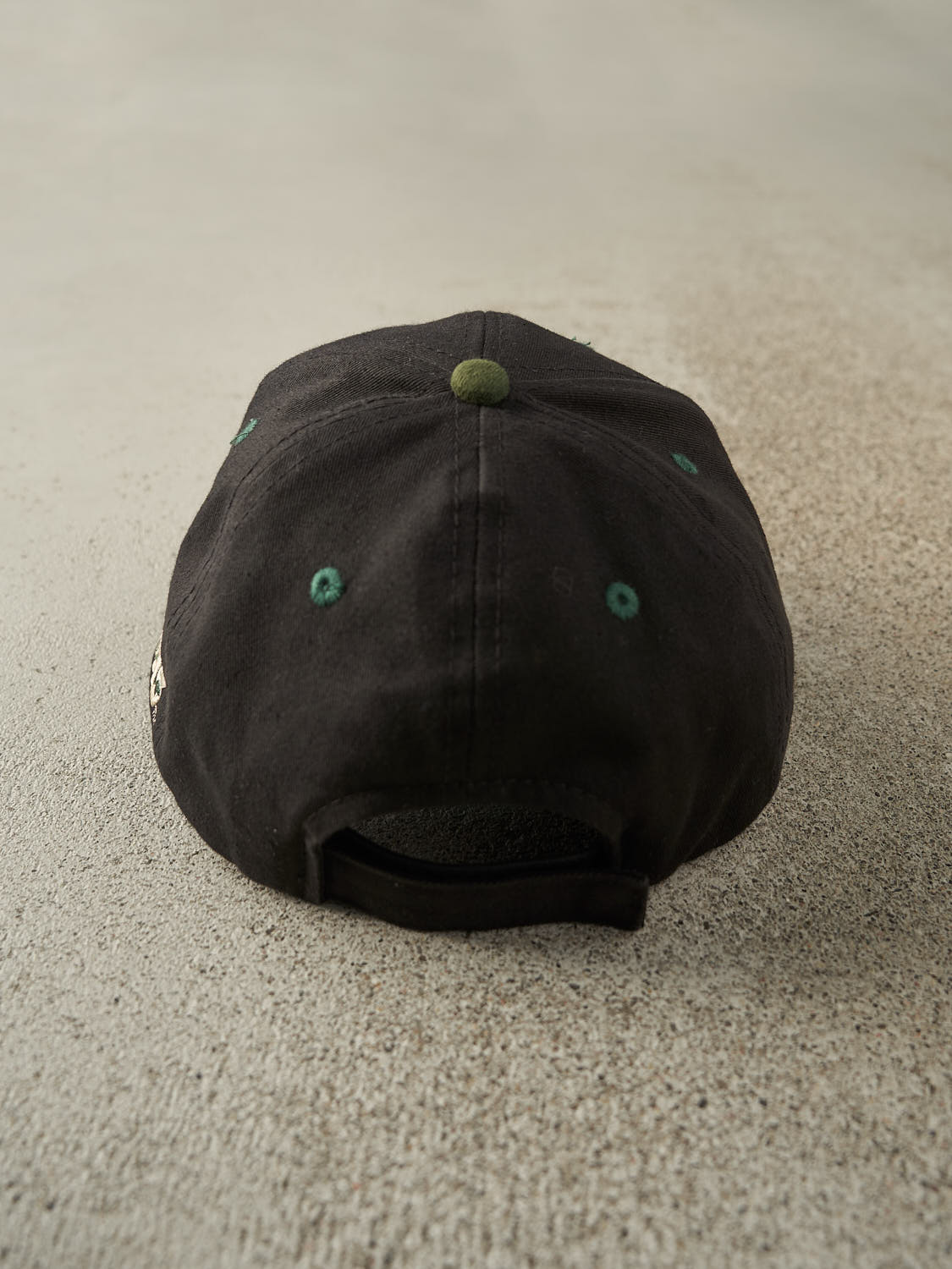 Vintage 90s Black & Green University of Hawaii Embroidered Velcro Hat (O/S)