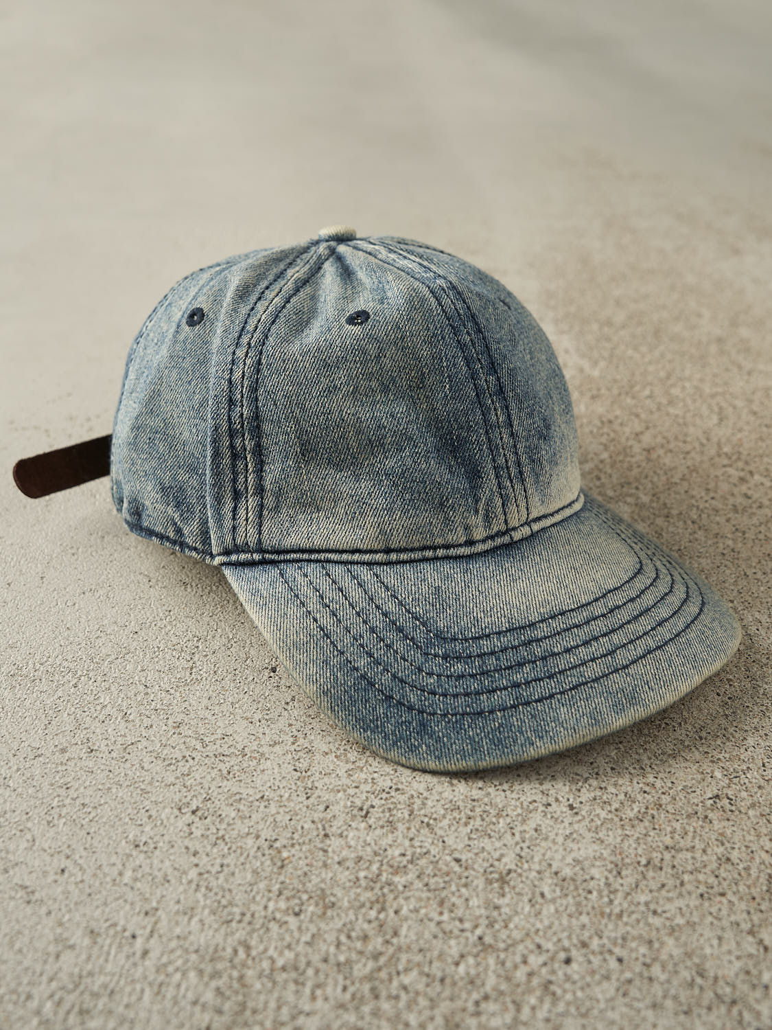 Vintage 90s Mid Wash Denim Leather Strapback (O/S)