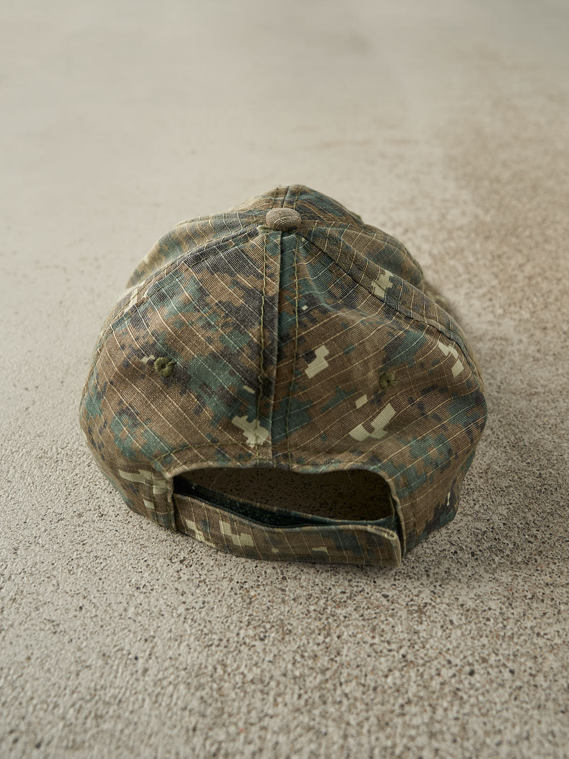 Vintage Y2K Camo Velcro Hat (O/S)