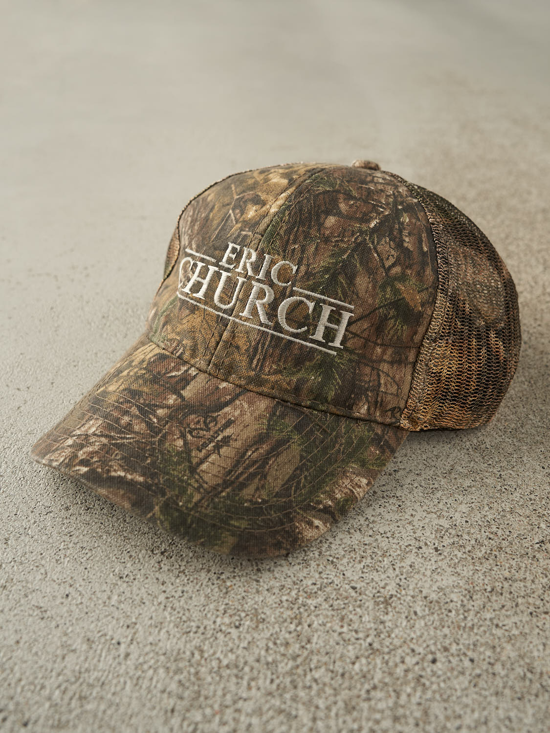 Vintage Y2K Camo Realtree Embroidered Trucker Hat (O/S)