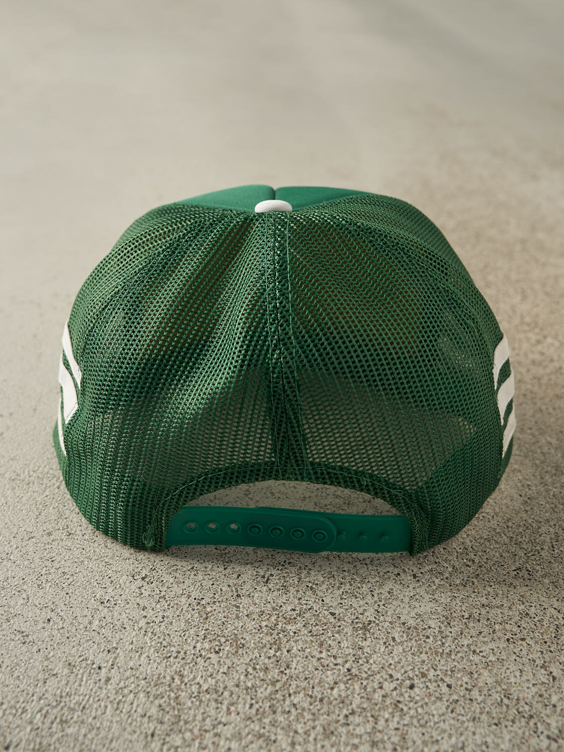 Vintage 80s Green John Deere Embroidered Foam Trucker Hat (O/S)