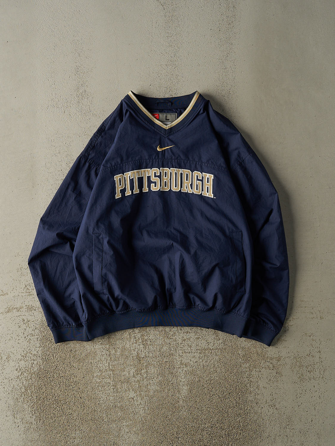 Vintage Y2K Navy Blue Nike Pittsburgh Embroidered Windbreaker Jacket (L/XL)