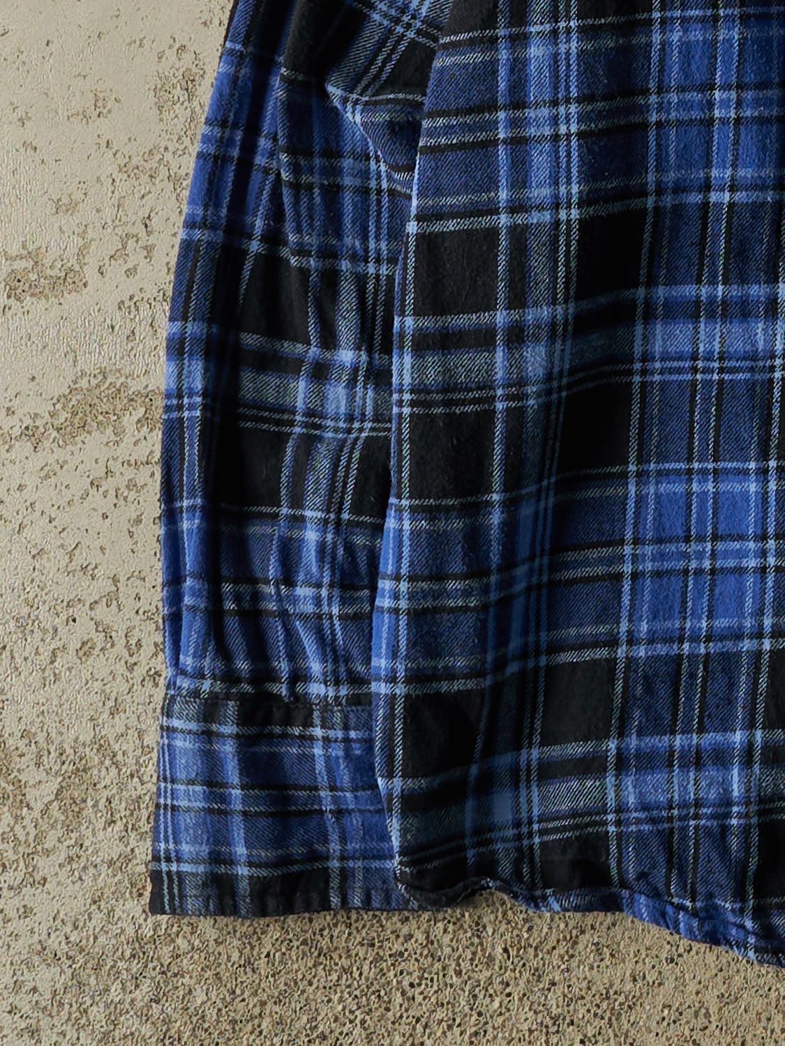 Vintage 90s Blue Wrangler Flannel Button Up Long Sleeve (XL/XXL)