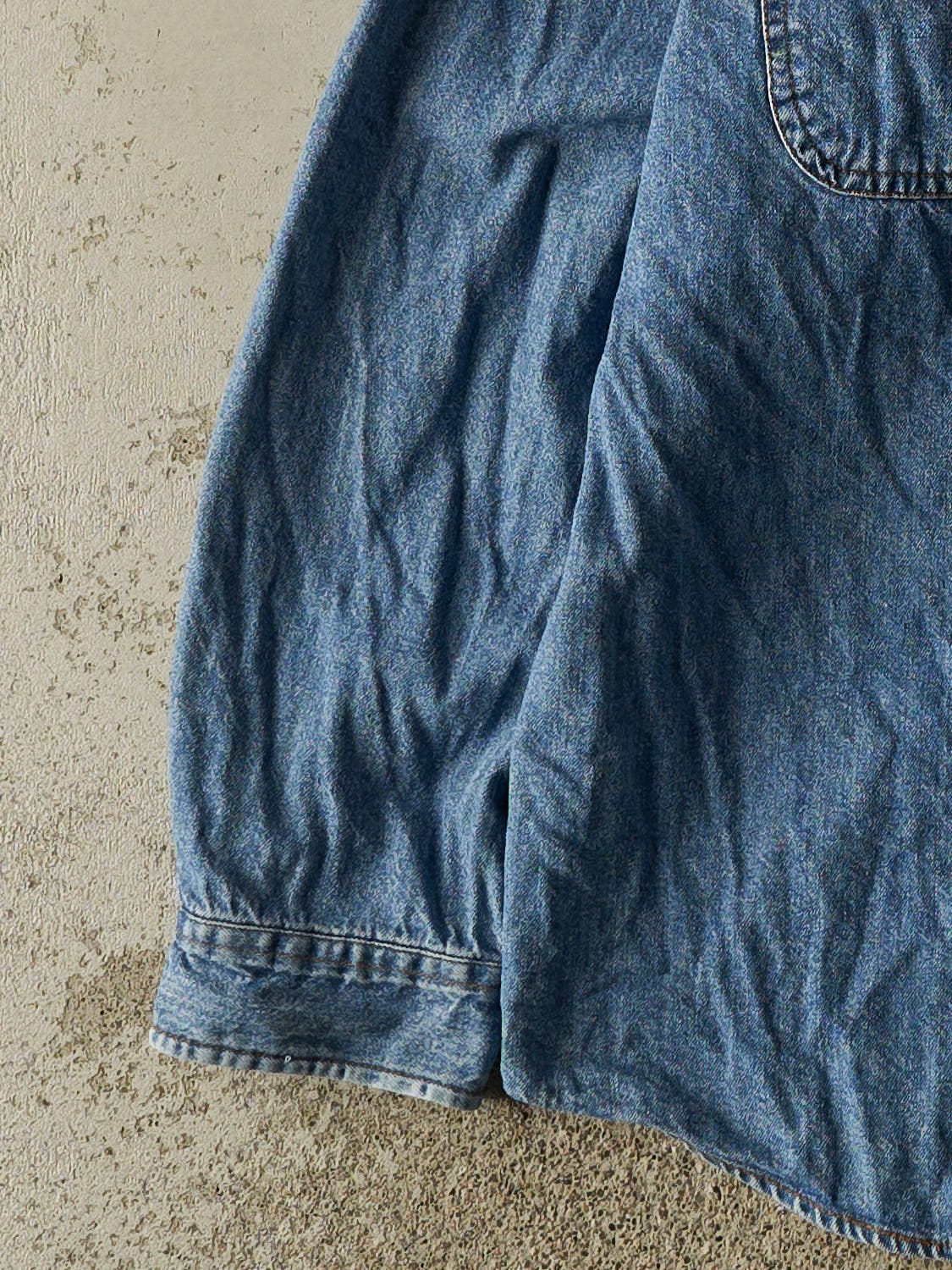 Vintage 90s Mid Wash Levi's Denim Button Up Long Sleeve (XL/XXL)