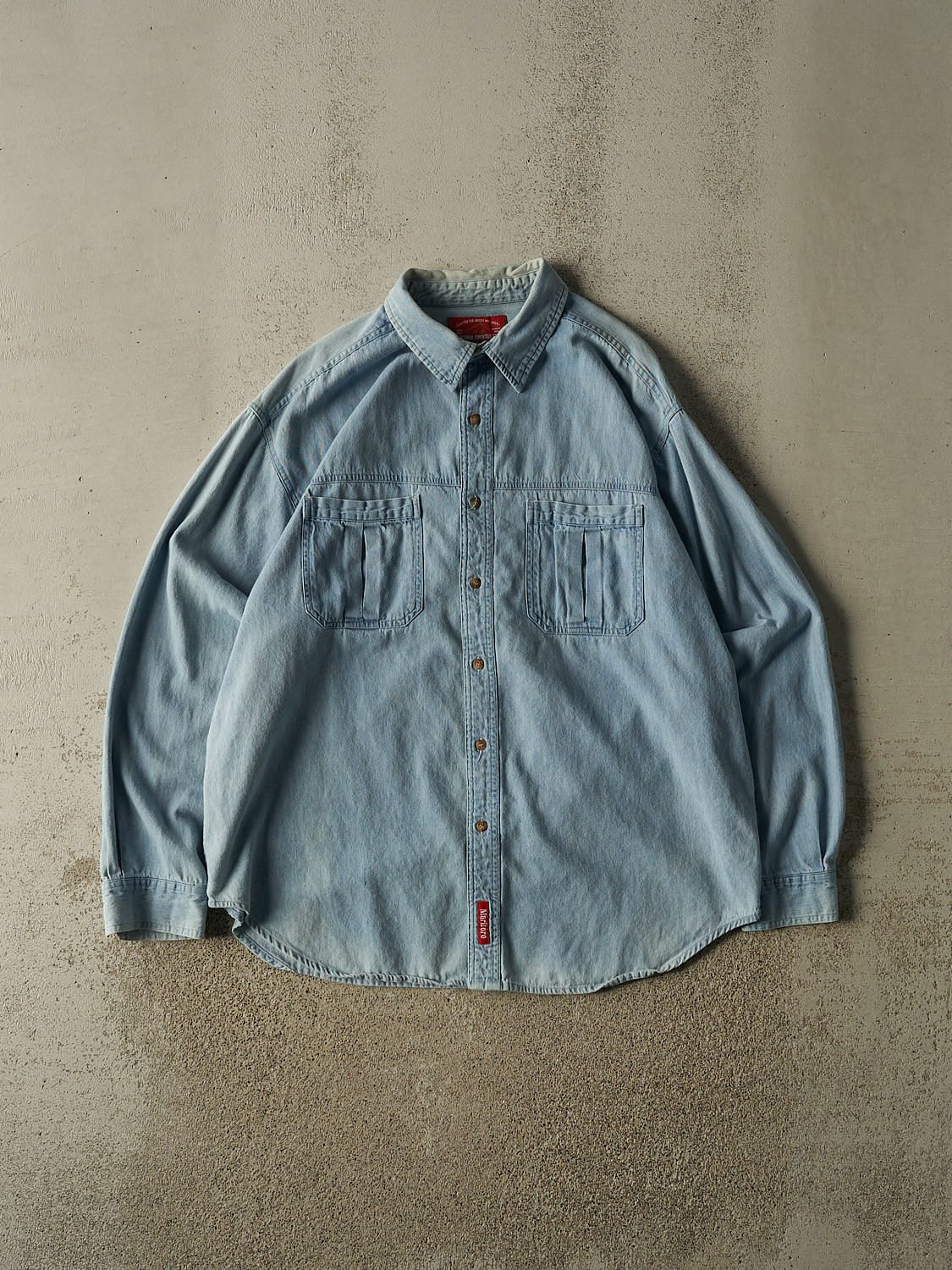 Vintage 90s Light Wash Marlboro Denim Button Up Long Sleeve (XL)