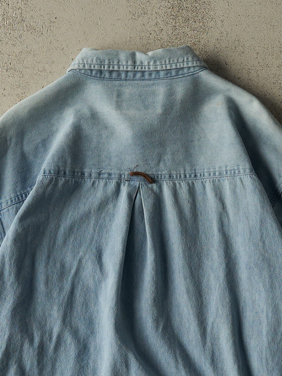 Vintage 90s Light Wash Marlboro Denim Button Up Long Sleeve (XL)