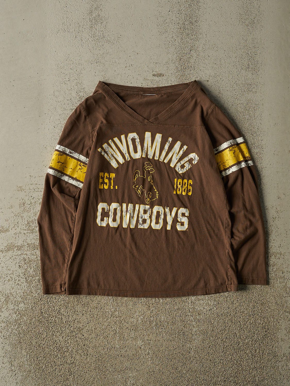 Vintage 90s Brown University Of Wyoming Cowboys Long Sleeve (XS/S)
