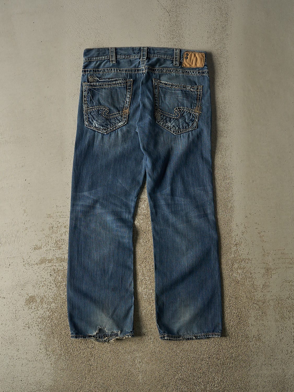 Vintage Y2K Dark Wash Silver Jeans Embroidered Jeans (34x31.5)