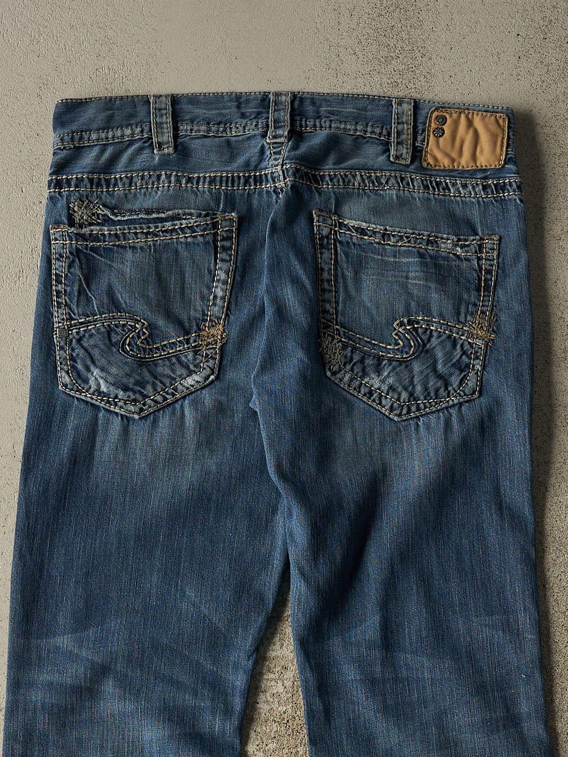 Vintage Y2K Dark Wash Silver Jeans Embroidered Jeans (34x31.5)