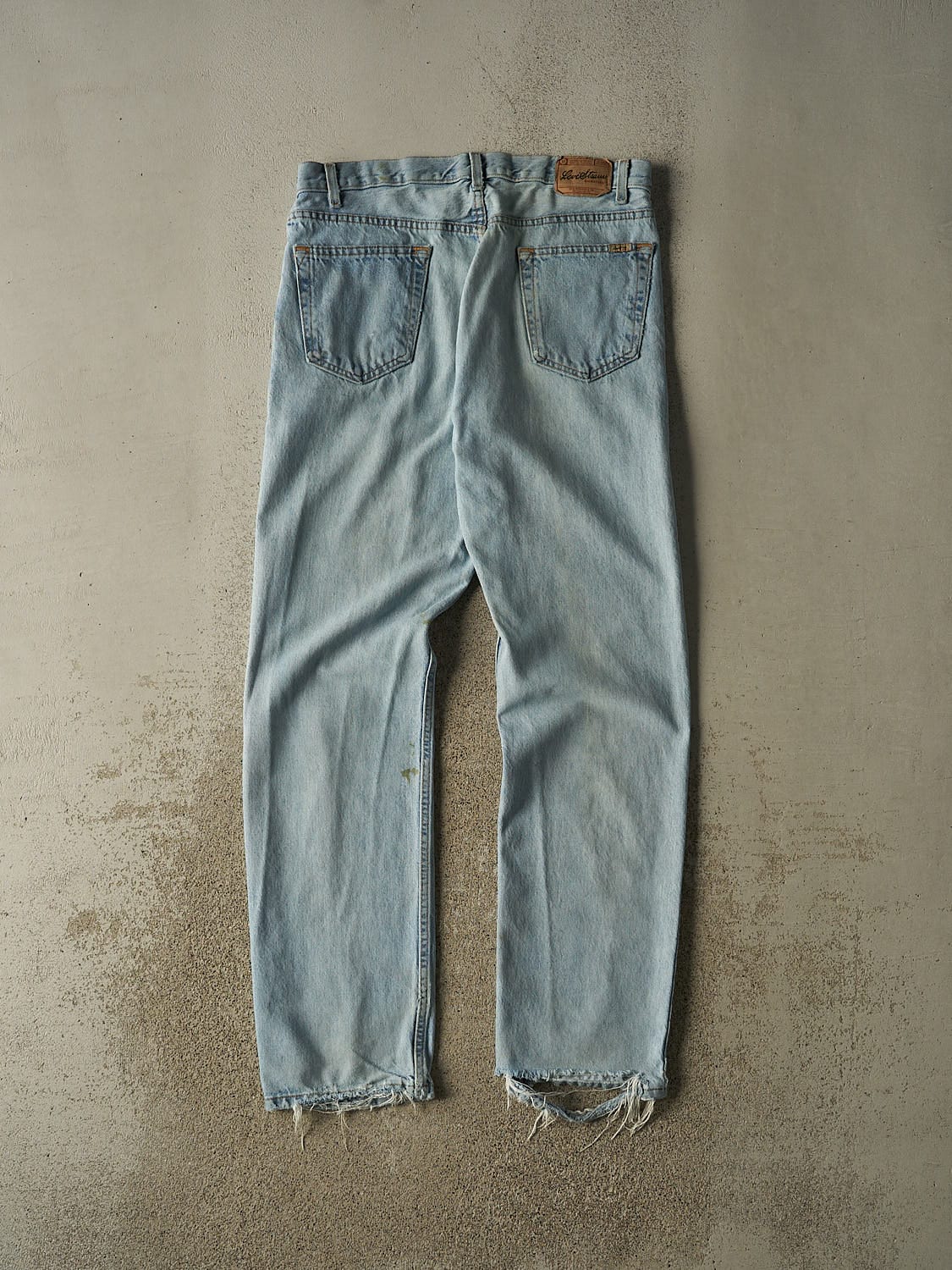 Vintage 90s Light Wash Levi's Signature Jeans (35x34)