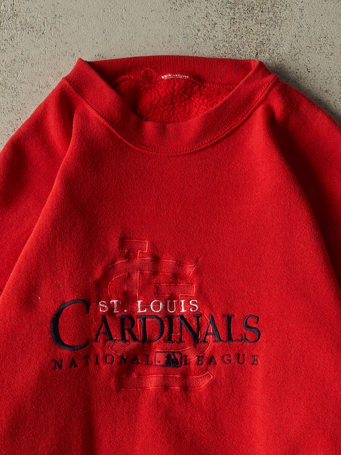 Vintage 90s Red St. Louis Cardinals Embroidered Crewneck (L)