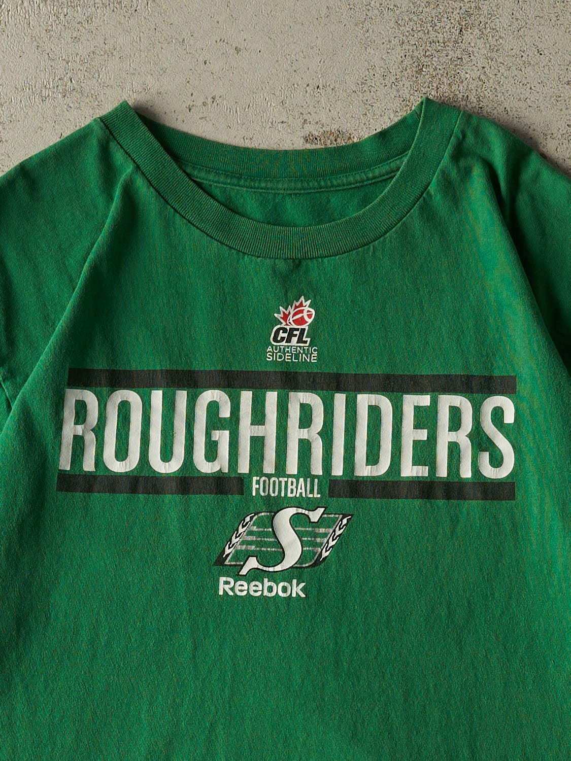 Vintage Y2K Green Saskatchewan Roughriders Tee (L/XL)