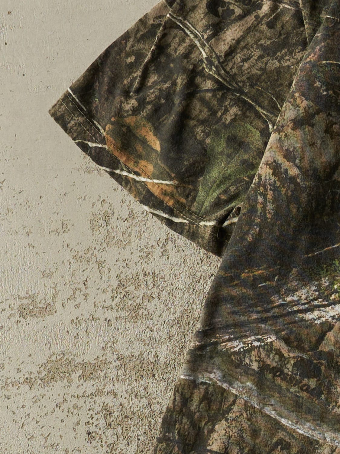 Vintage Y2K Camo Mossy Oak Tee (XL)