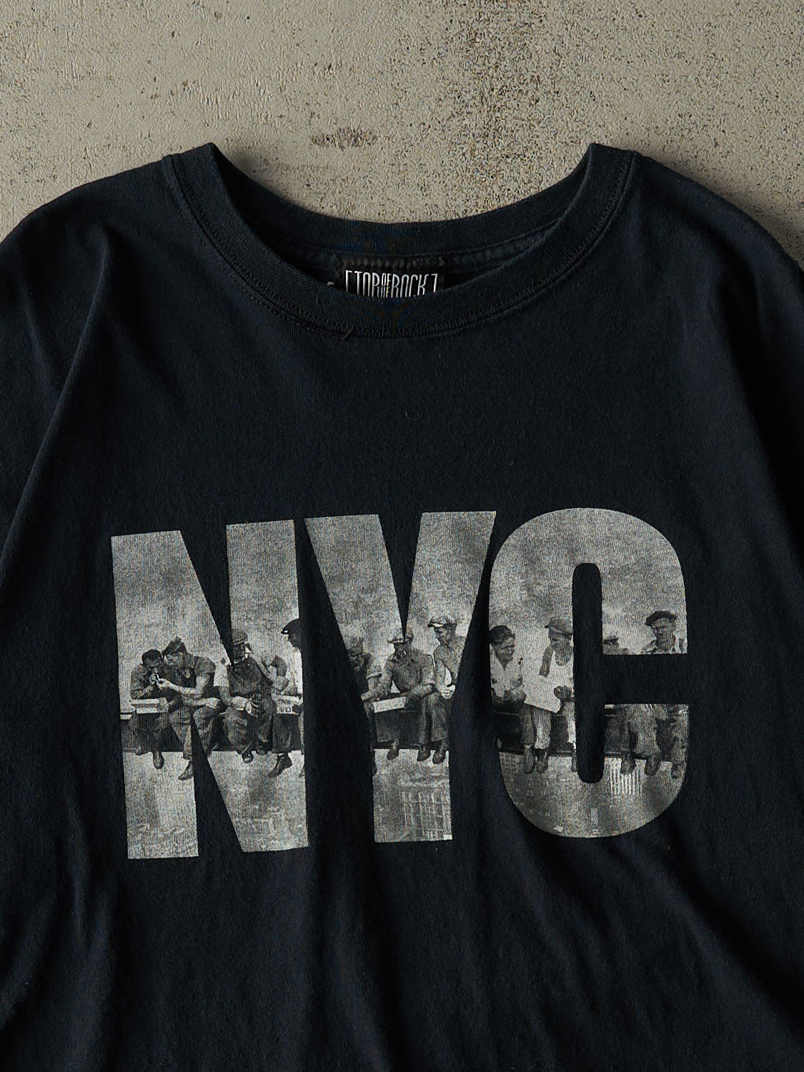 Vintage Y2K Navy Blue NYC Tee (L/XL)
