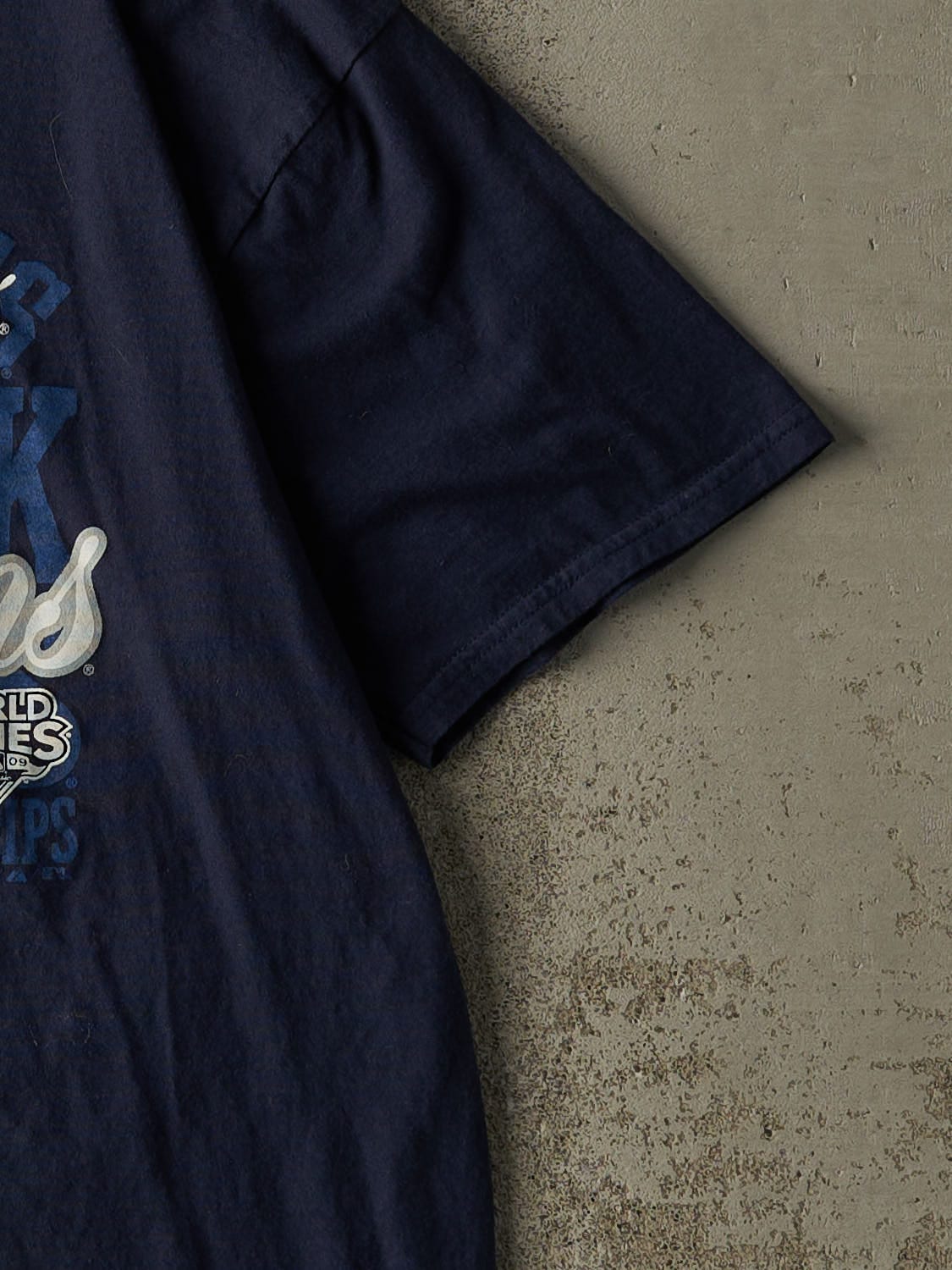 Vintage 09' Navy Blue New York Yankees World Series Champions Tee (L)