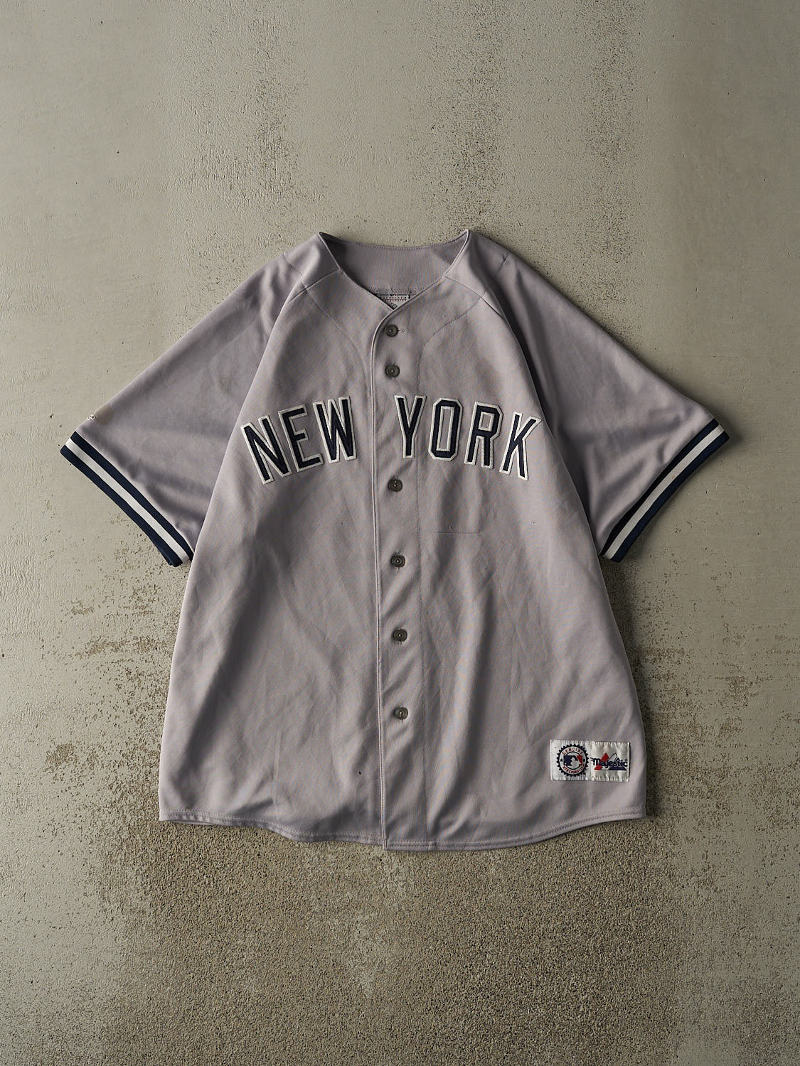 Vintage Y2K Grey New York Yankees #2 Derek Jeter Jersey (XL/XXL)