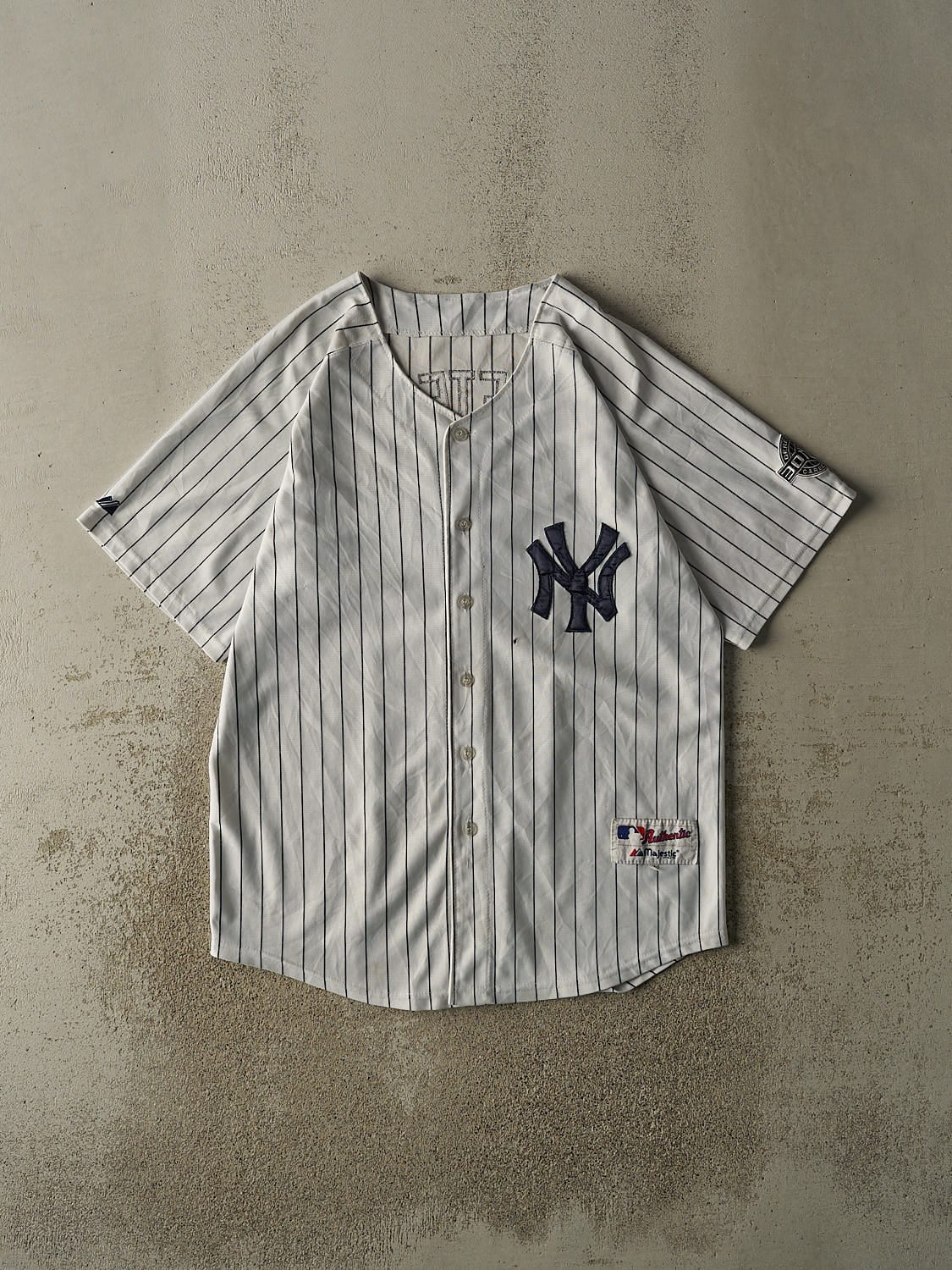 Vintage Y2K White New York Yankees #2 Derek Jeter 3000 Hits Pin Striped Jersey (XL)