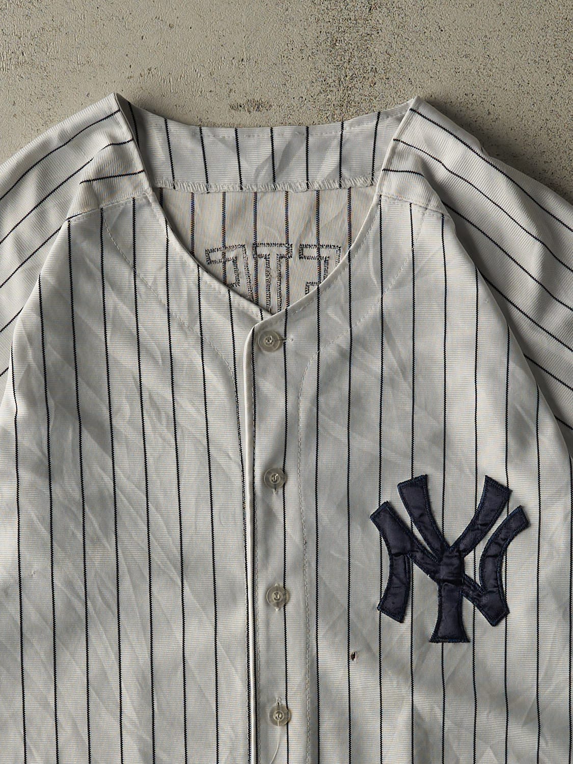 Vintage Y2K White New York Yankees #2 Derek Jeter 3000 Hits Pin Striped Jersey (XL)