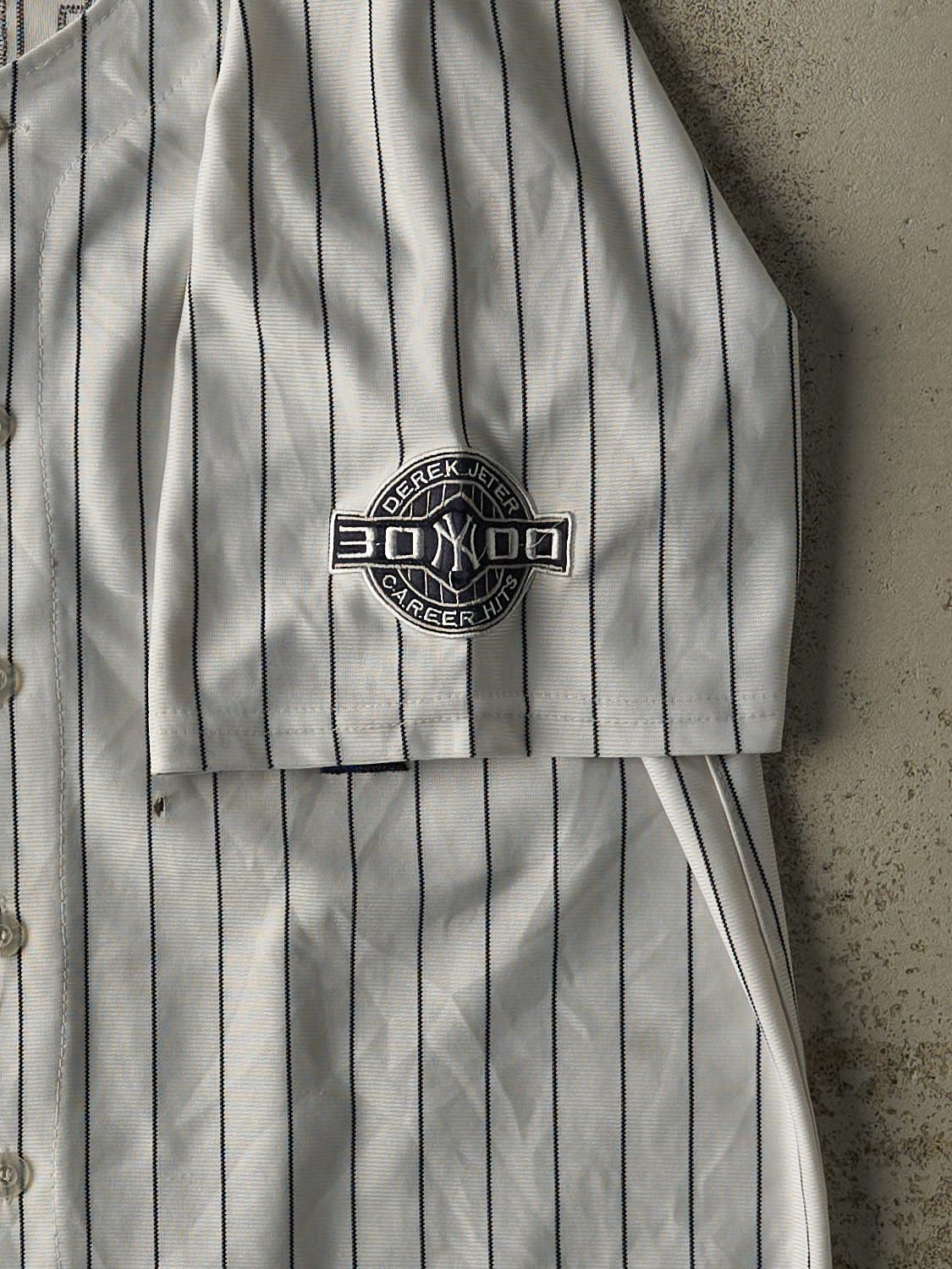 Vintage Y2K White New York Yankees #2 Derek Jeter 3000 Hits Pin Striped Jersey (XL)