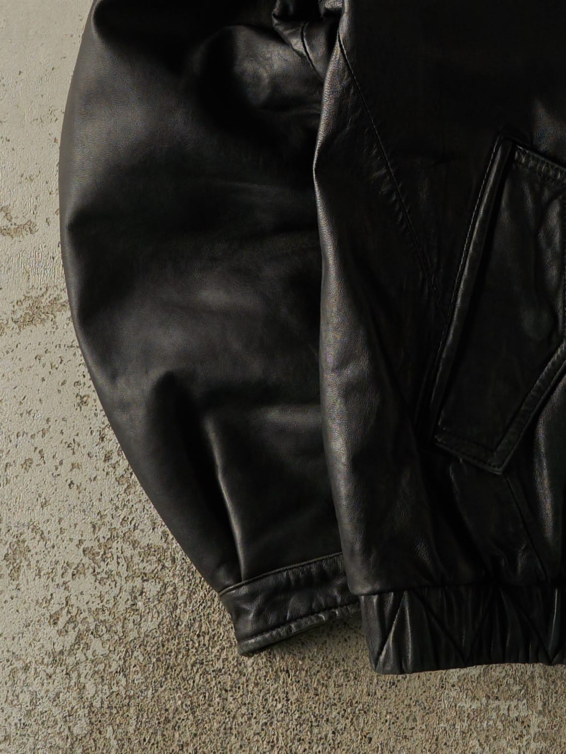 Vintage 90s Black Denver Hayes Leather Bomber Jacket (M/L)