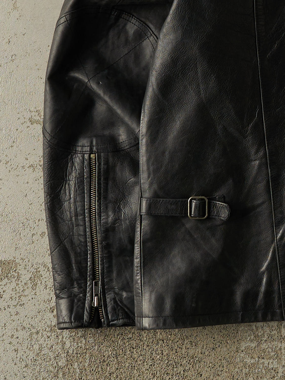 Vintage Y2K Black Structure Leather Jacket (L)