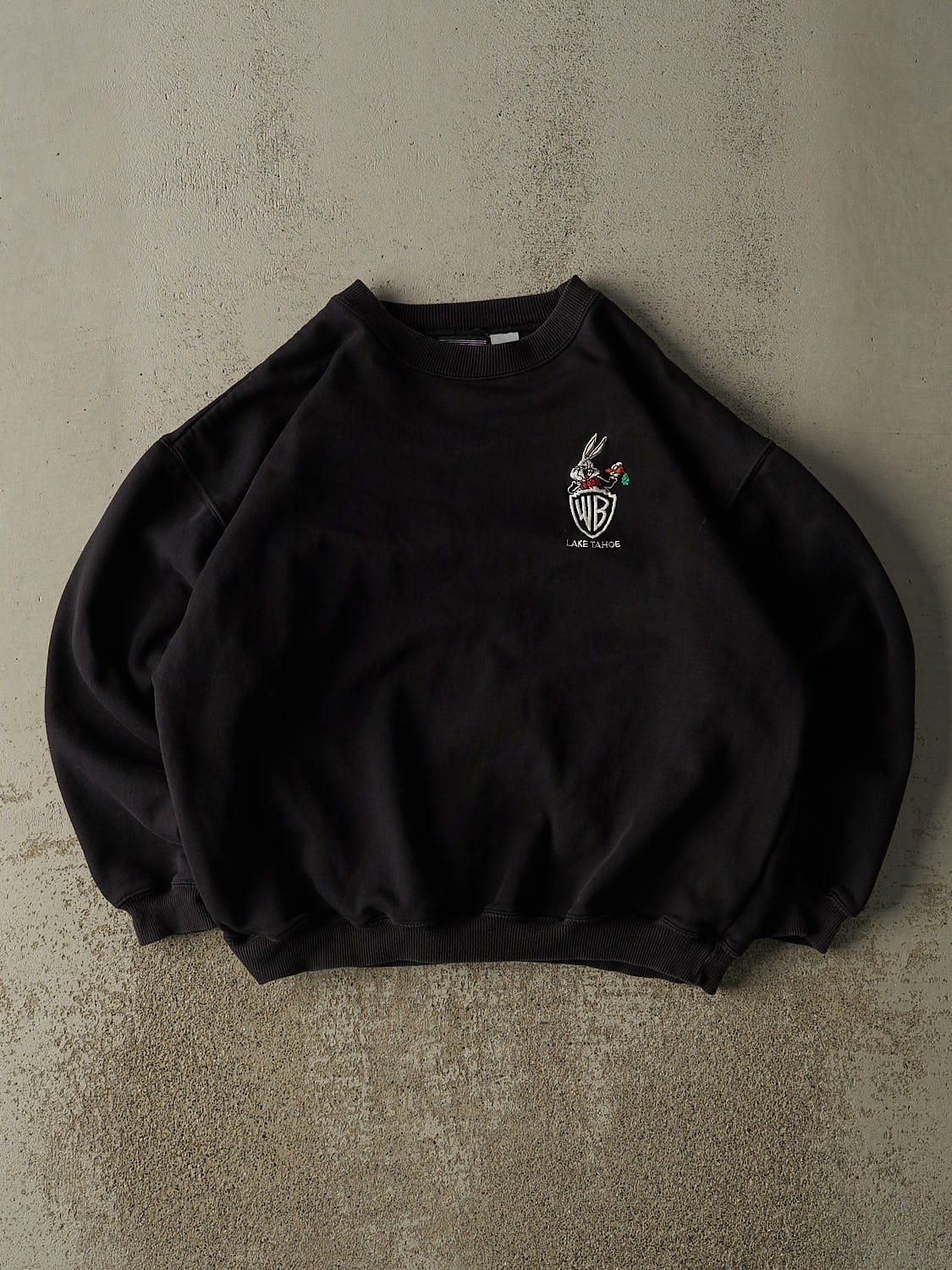 Vintage 90s Black Bugs Bunny Warner Bros. Embroidered Crewneck (M)
