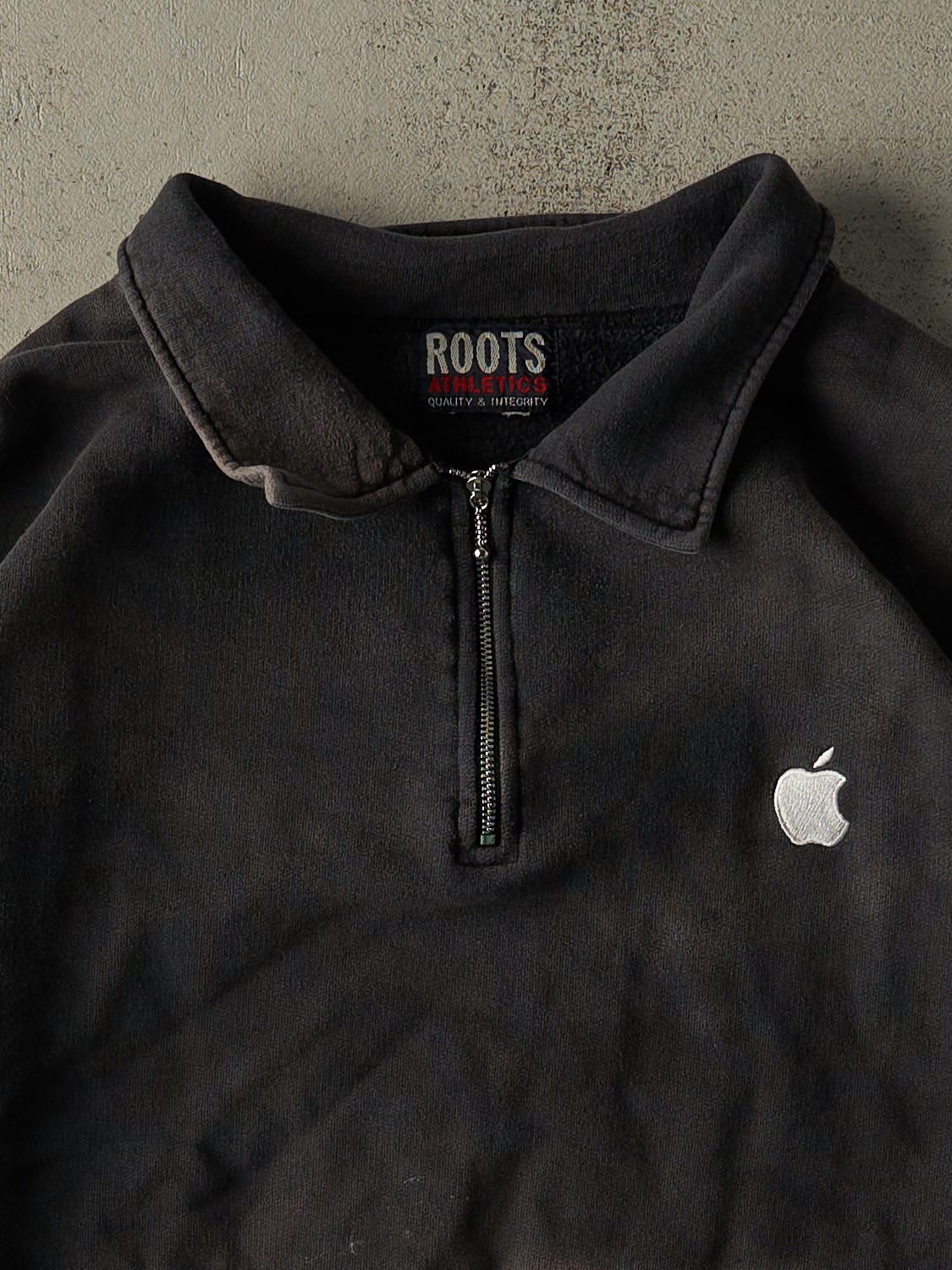 Vintage Y2K Sun Faded Black Roots x Apple Logo Quarter Zip Sweater (XL)