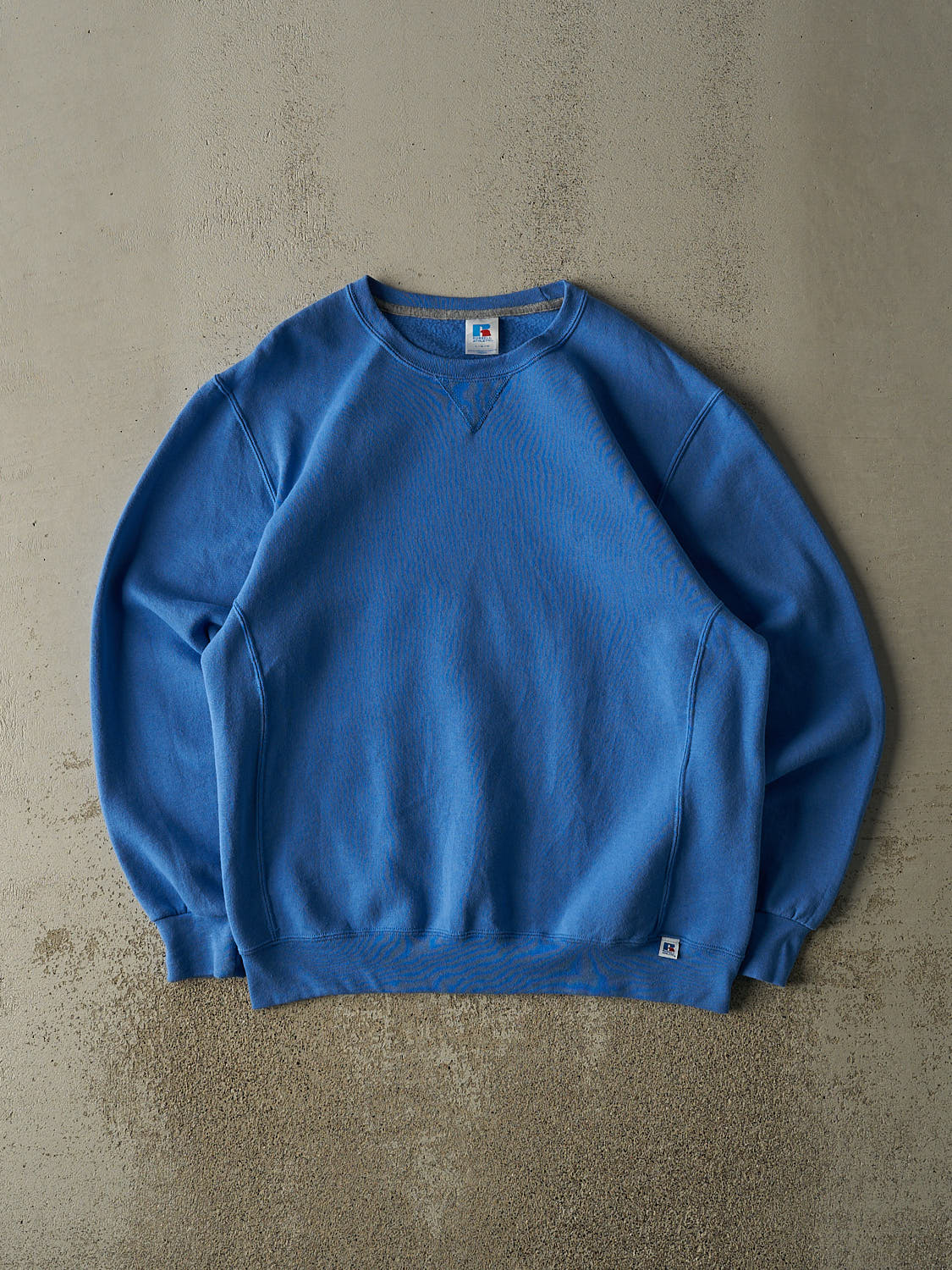 Vintage Y2K Baby Blue Russell Athletic Blank Crewneck (L/XL)