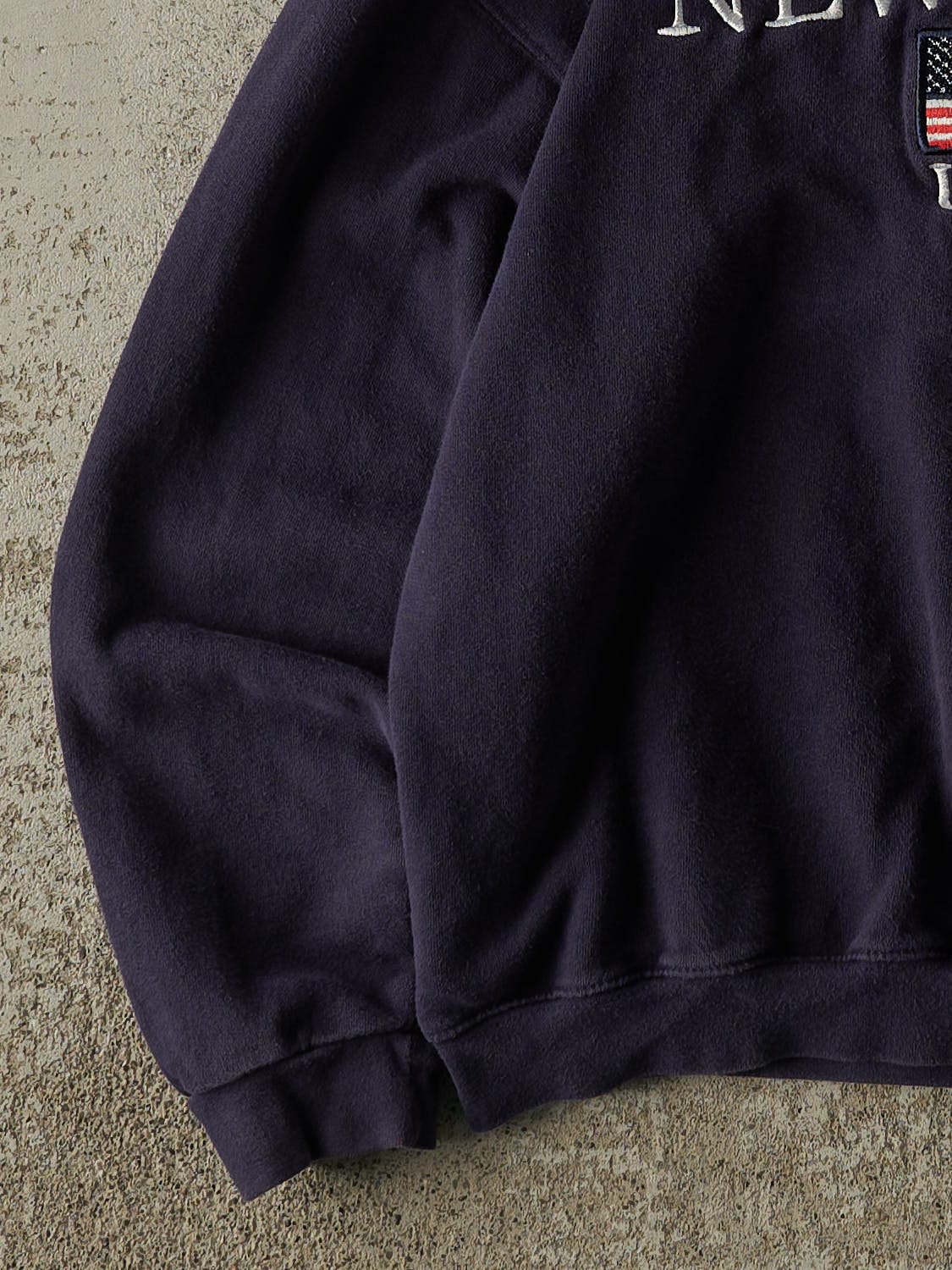 Vintage 90s Navy Blue New York Embroidered Crewneck (XS/S)