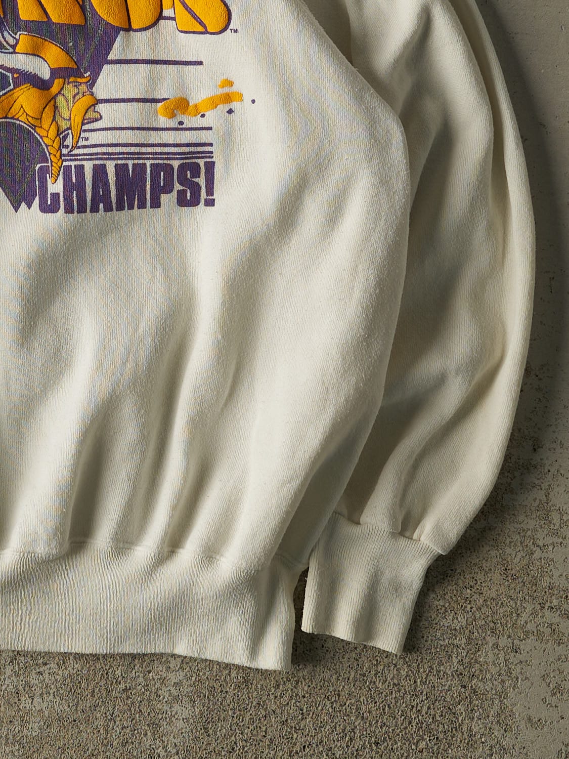Vintage 89' White Minnesota Vikings Division Champions Crewneck (L/XL)
