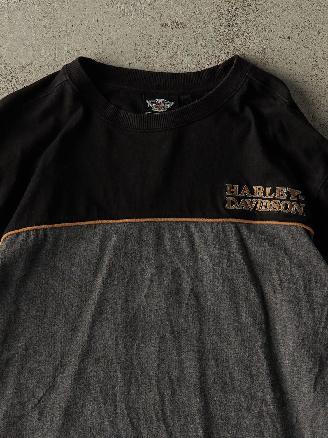 Vintage 13' Black & Grey Harley Davidson Embroidered Long Sleeve (L/XL)