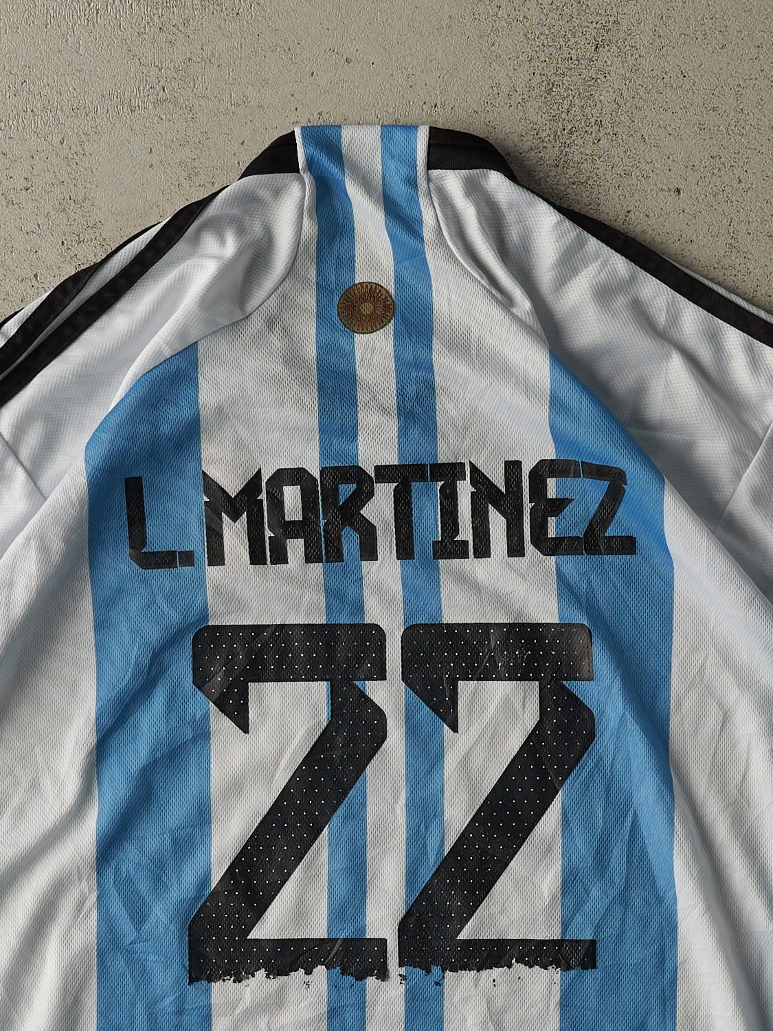 Vintage Y2K White & Blue Adidas Argentina #22 Lautaro Martinez Soccer Jersey (M/L)