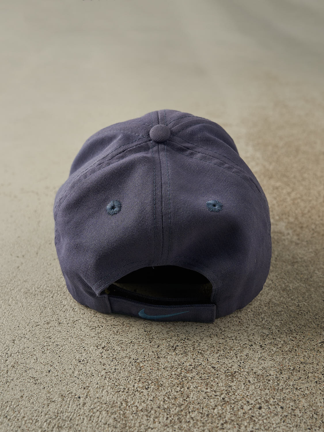 Vintage 90s Sun Faded Navy Blue Nike Embroidered Velcro Hat (O/S)