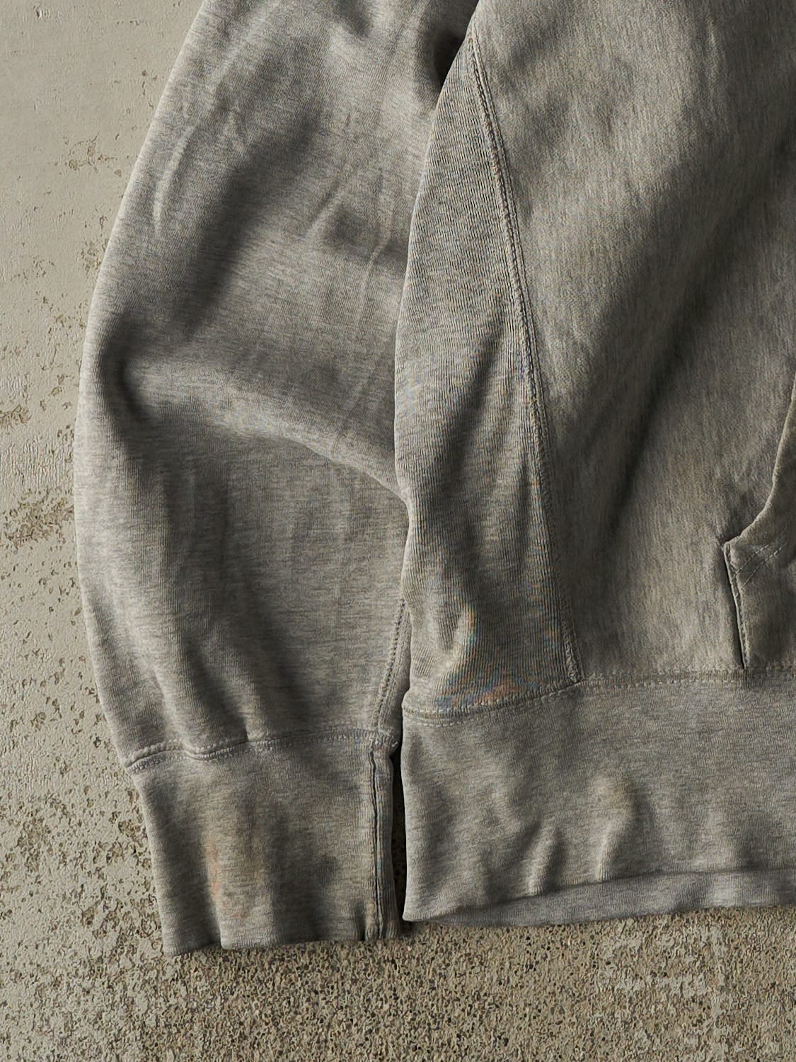 Vintage 90s Grey New York Toys R Us Times Square Embroidered Hoodie (XL/XXL)