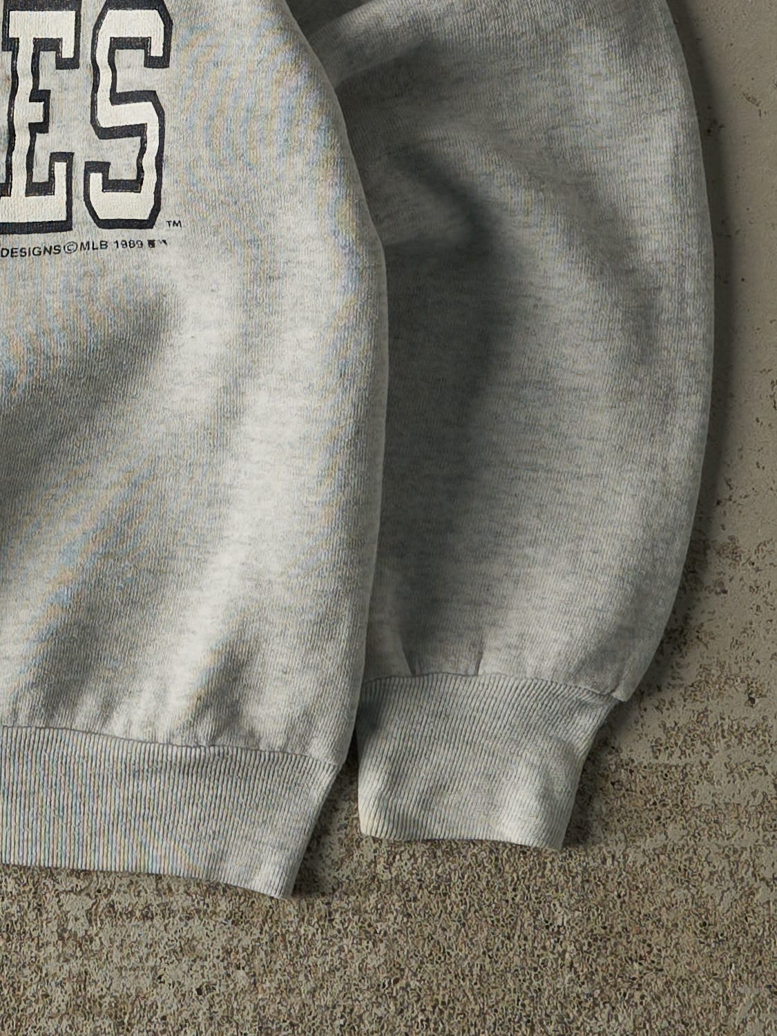 Vintage 89' Heather Grey New York Yankees Crewneck (XS)