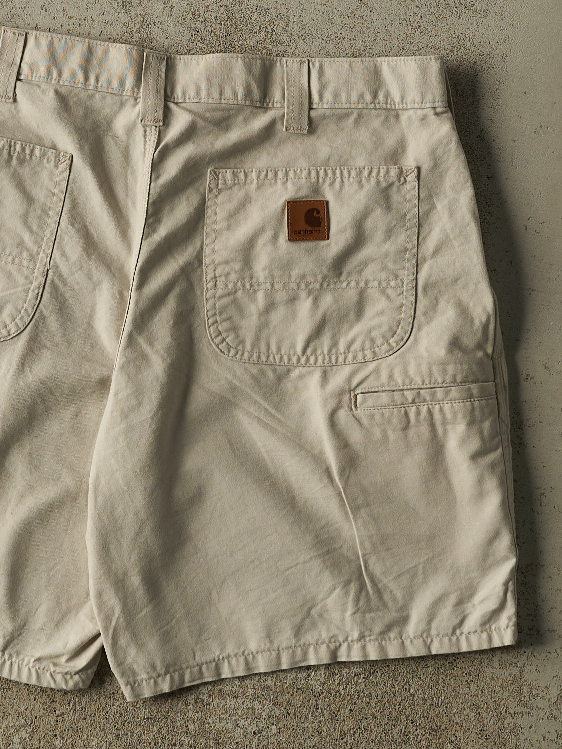 Vintage Y2K Beige Carhartt Carpenter Shorts (36x8.5)