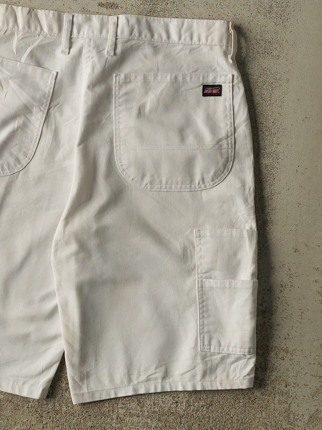 Vintage Y2K White Dickies Carpenter Shorts (34x11)