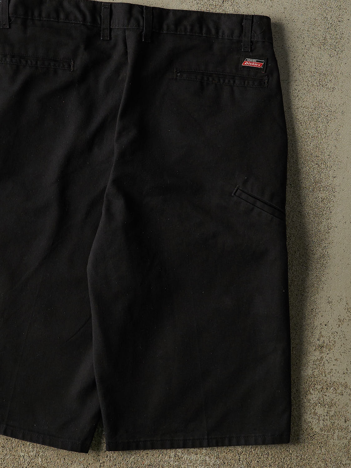 Vintage Y2K Black Dickies Work Shorts (33x14.5)