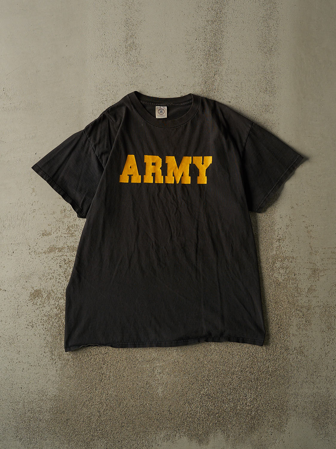 Vintage 90s Faded Black United States Army Tee (XL)