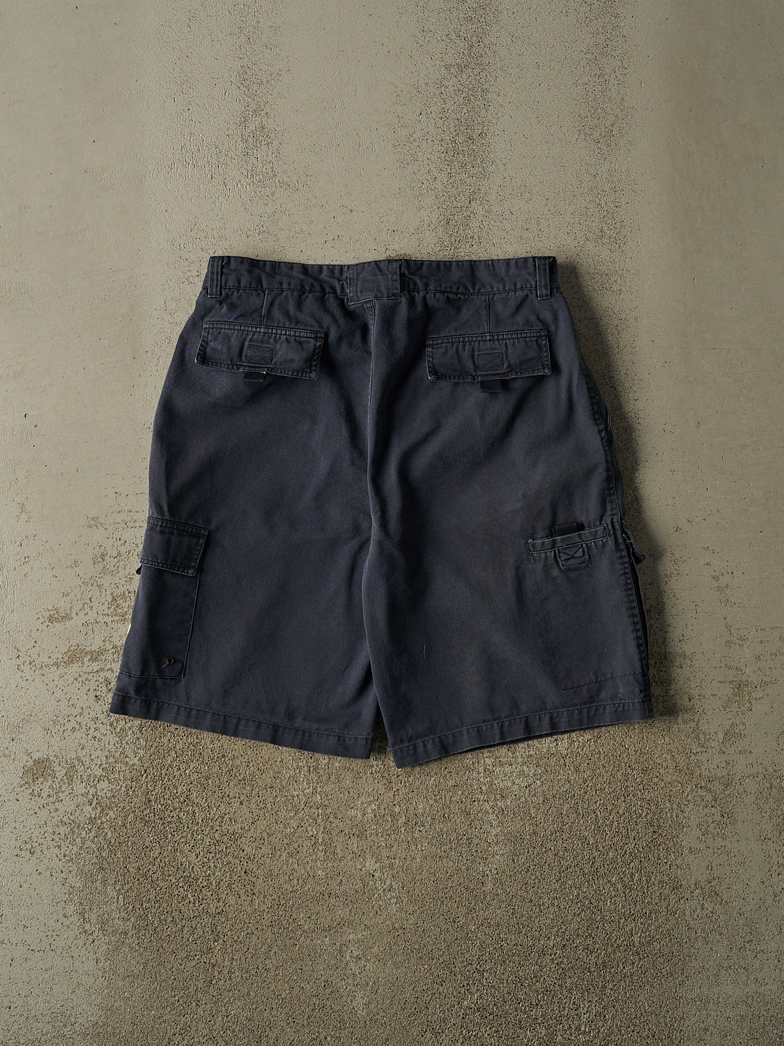 Vintage 90s Navy Blue BUM Cargo Shorts (34x10.5)