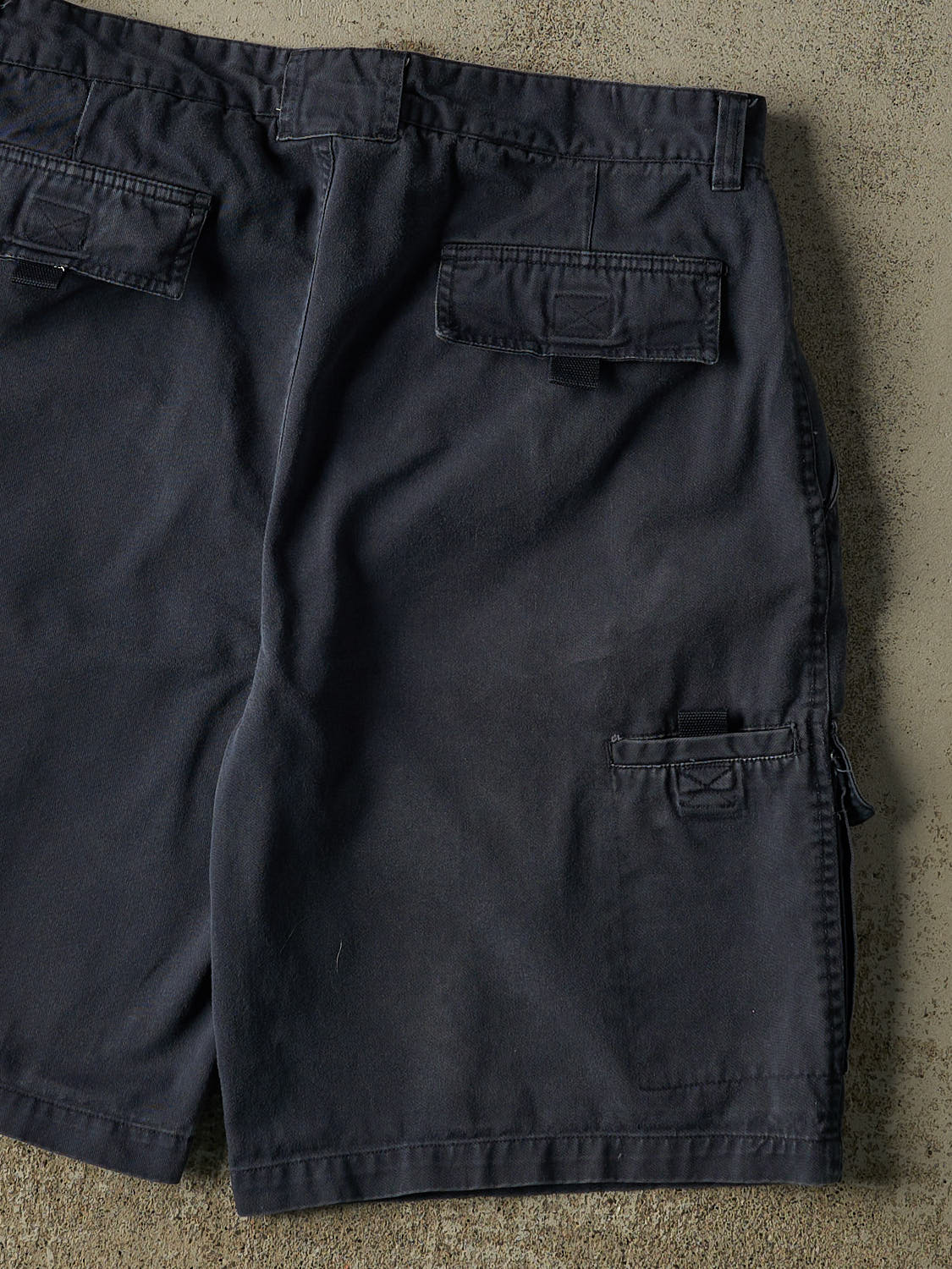 Vintage 90s Navy Blue BUM Cargo Shorts (34x10.5)