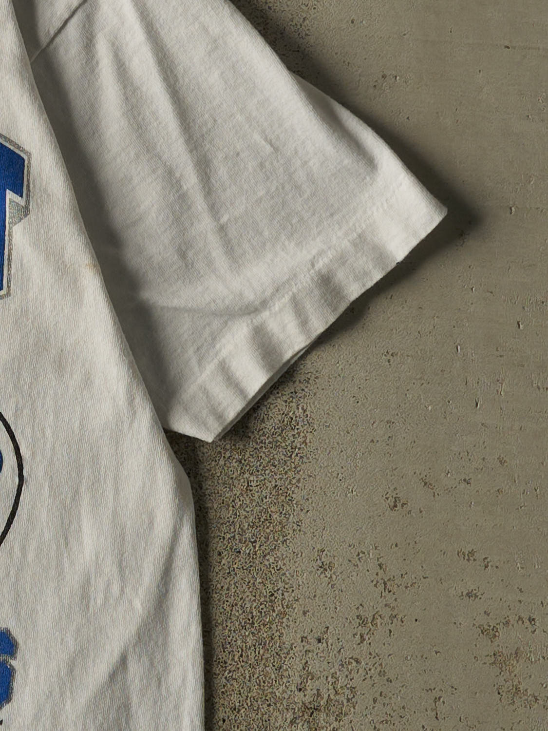 Vintage 91' White Brigham Young University Cougars Single Stitch Tee (M/L)