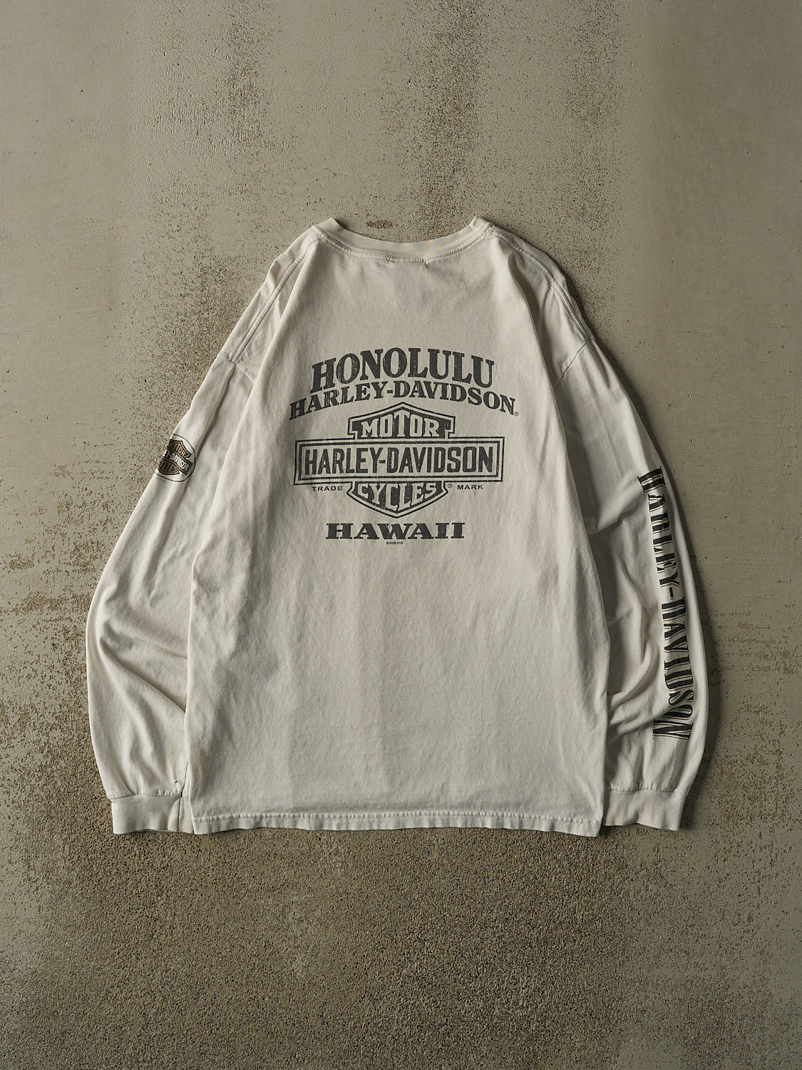 Vintage 09' White Harley Davidson Hawaii Long Sleeve (L/XL)