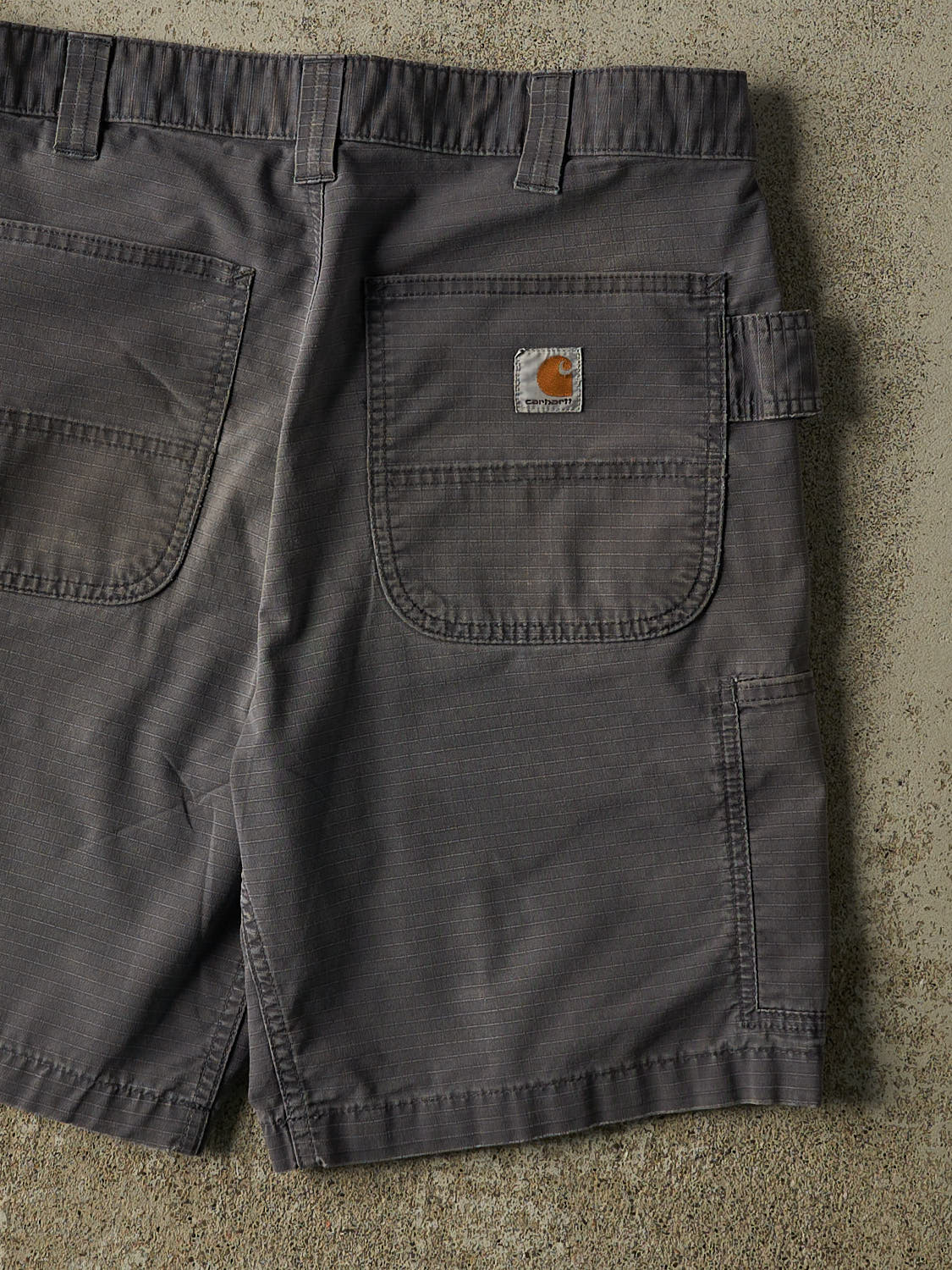 Vintage Y2K Grey Carhartt Carpenter Ripstop Shorts (33x9)