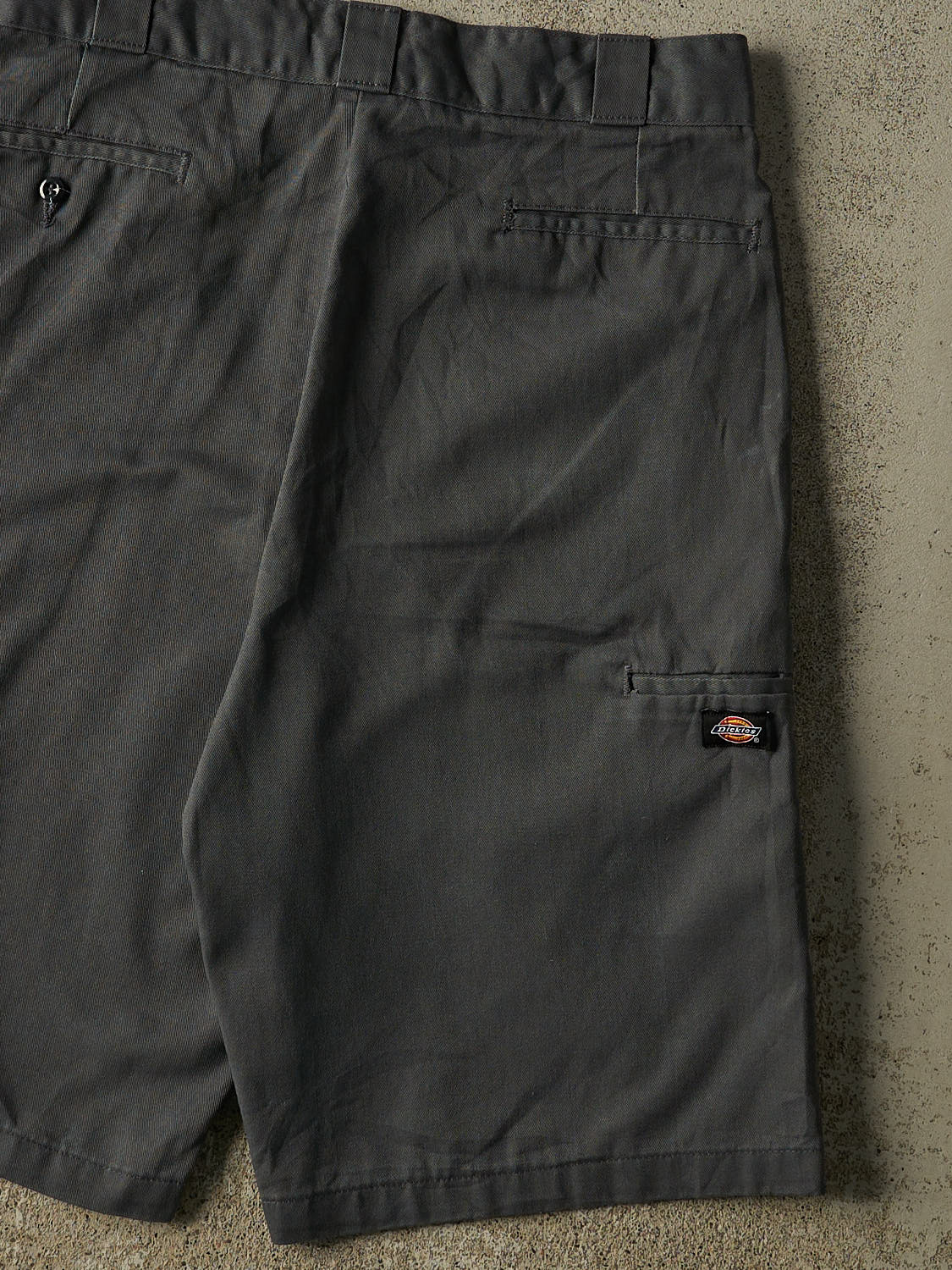Vintage 90s Grey Dickies Work Shorts (33x12.5)