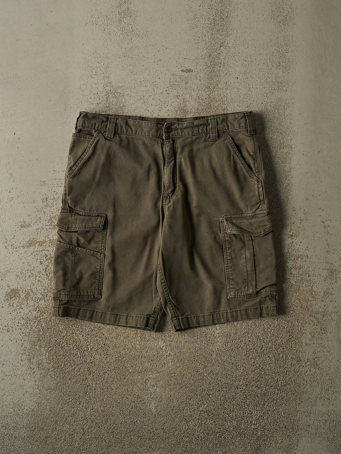 Vintage Y2K Green Carhartt Cargo Shorts (37x11)