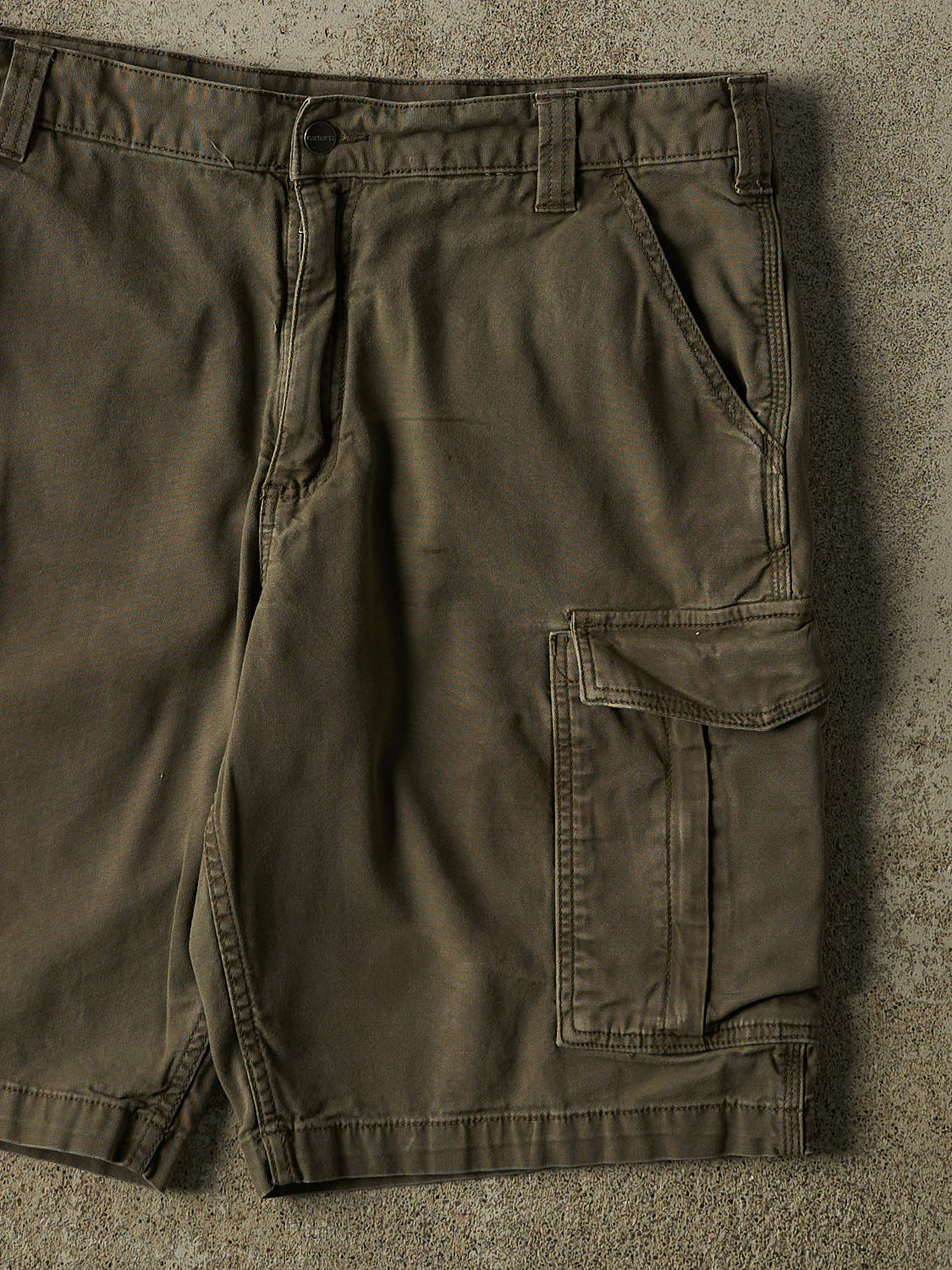 Vintage Y2K Green Carhartt Cargo Shorts (37x11)