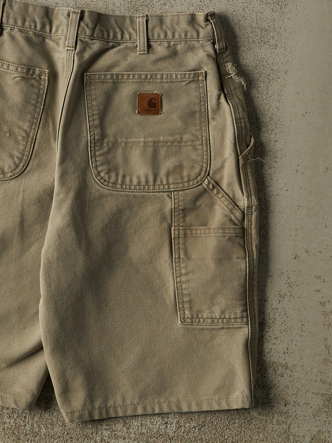 Vintage 90s Beige Carhartt Carpenter Shorts (31x11)